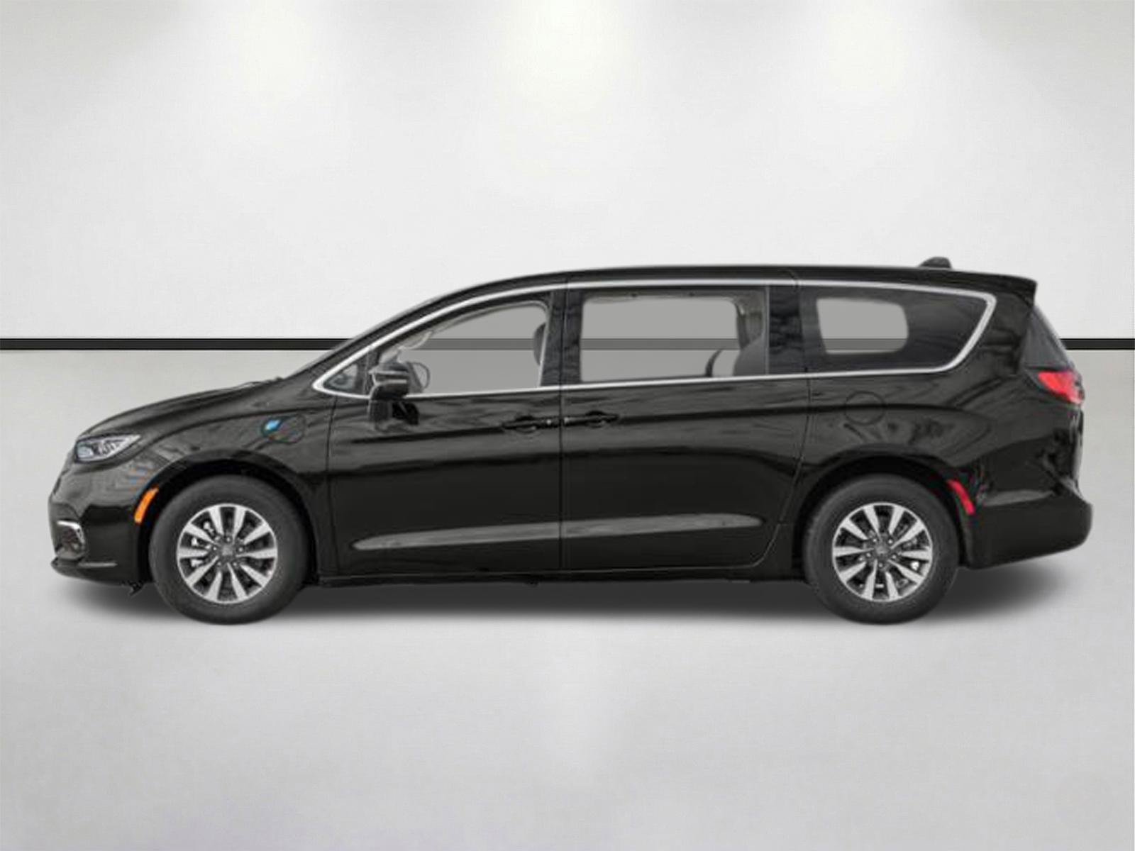 Used 2024 Chrysler Pacifica Pinnacle FWD image 6