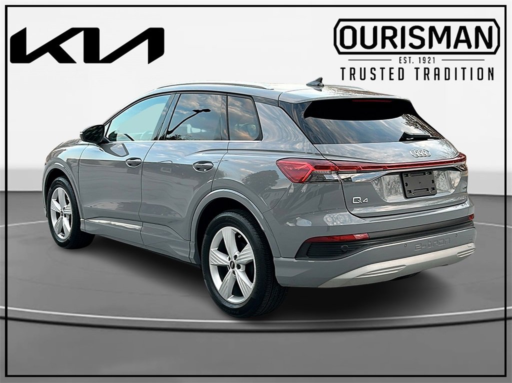 Used 2022 Audi Q4 e-tron Premium Plus w/ Premium Plus image 3