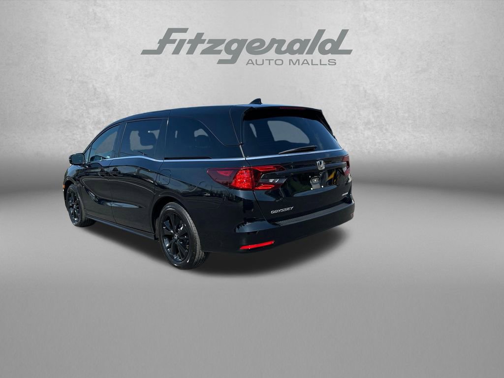 Used 2024 Honda Odyssey Sport image 5