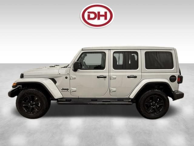 Used 2023 Jeep Wrangler Altitude image 10