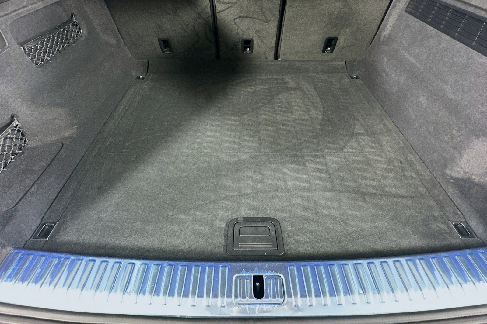 Used 2022 Audi Q8 Prestige image 23