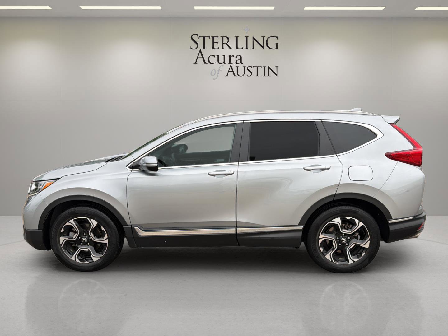 Used 2019 Honda CR-V Touring image 8