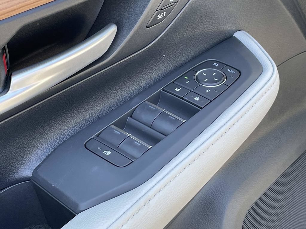 New 2026 Toyota Grand Highlander AWD image 25