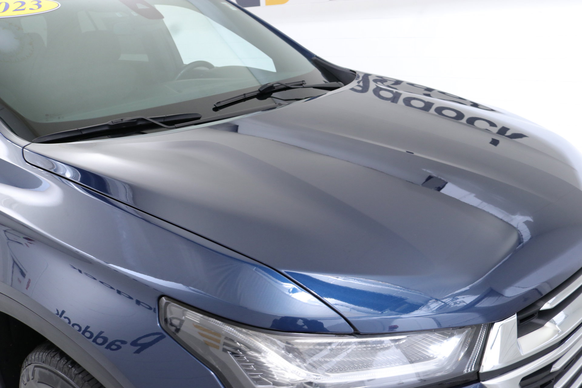 Used 2023 Chevrolet Traverse LT w/ LPO, Floor Liner Package image 11