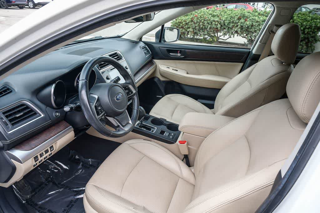 Used 2019 Subaru Outback 2.5i Limited AWD/4WD image 16
