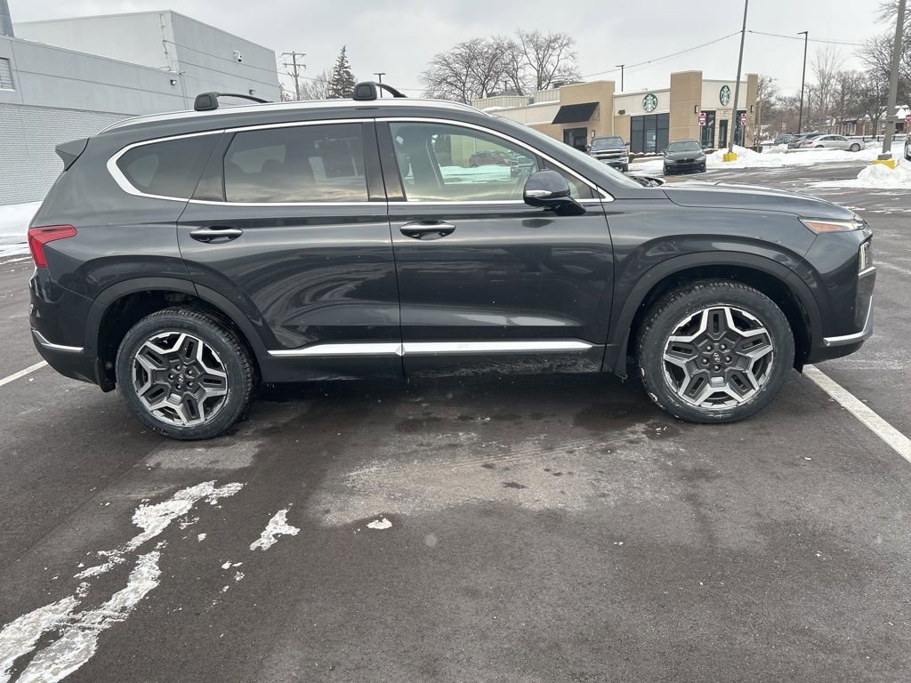 Used 2022 Hyundai Santa Fe Limited image 4