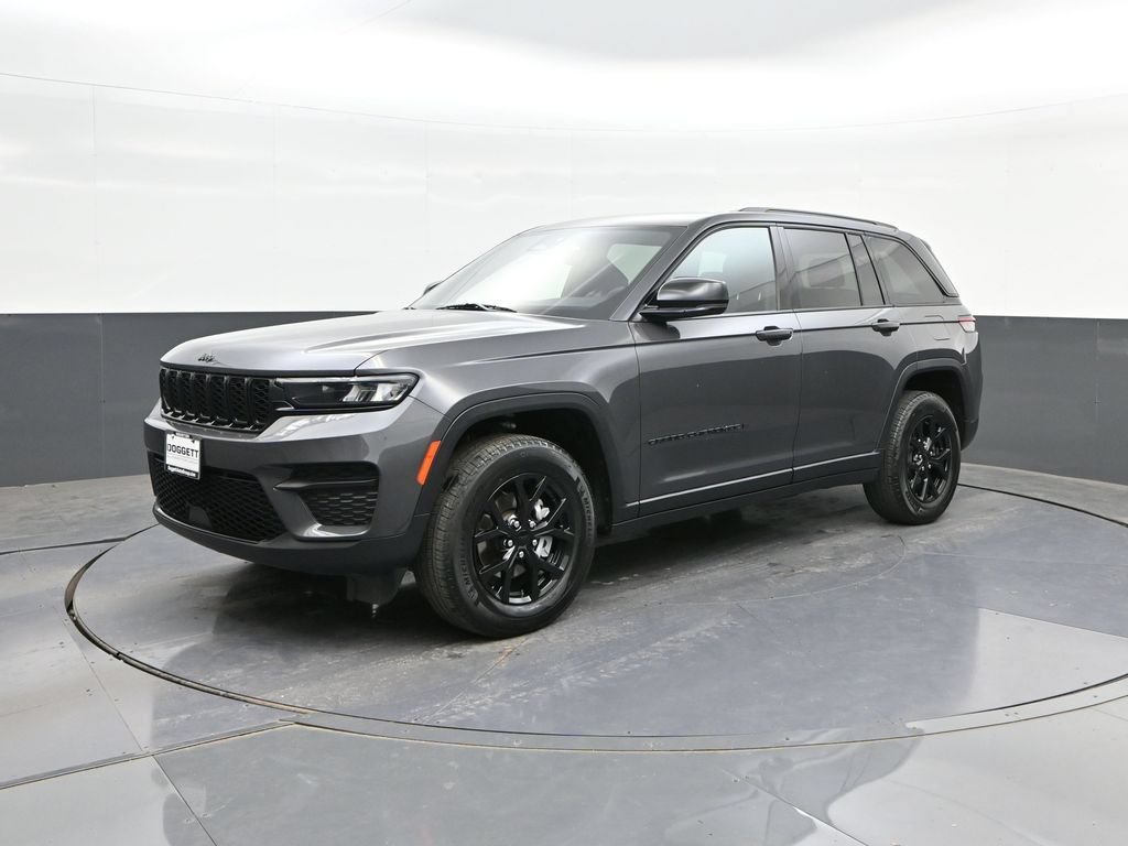 Used 2024 Jeep Grand Cherokee Altitude