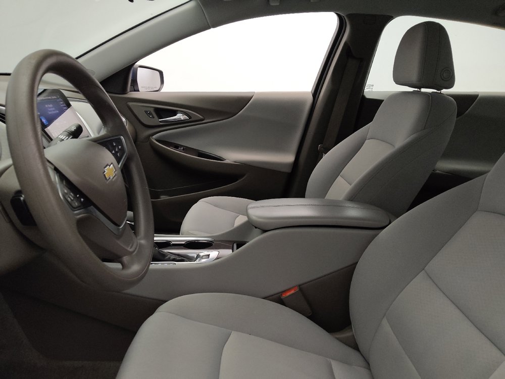 Used 2023 Chevrolet Malibu LT FWD image 17