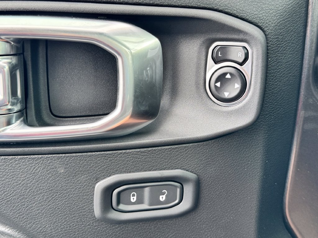 New 2026 Jeep Gladiator Sport AWD/4WD image 24
