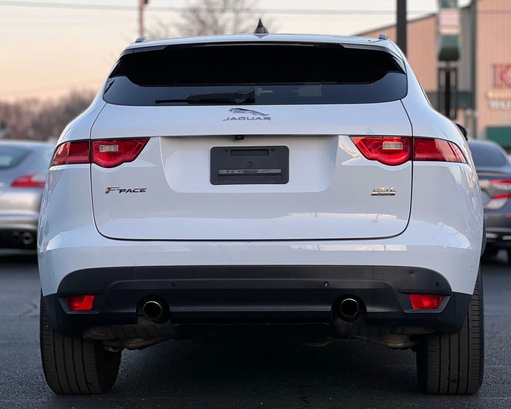 Used 2020 Jaguar F-PACE Prestige image 6
