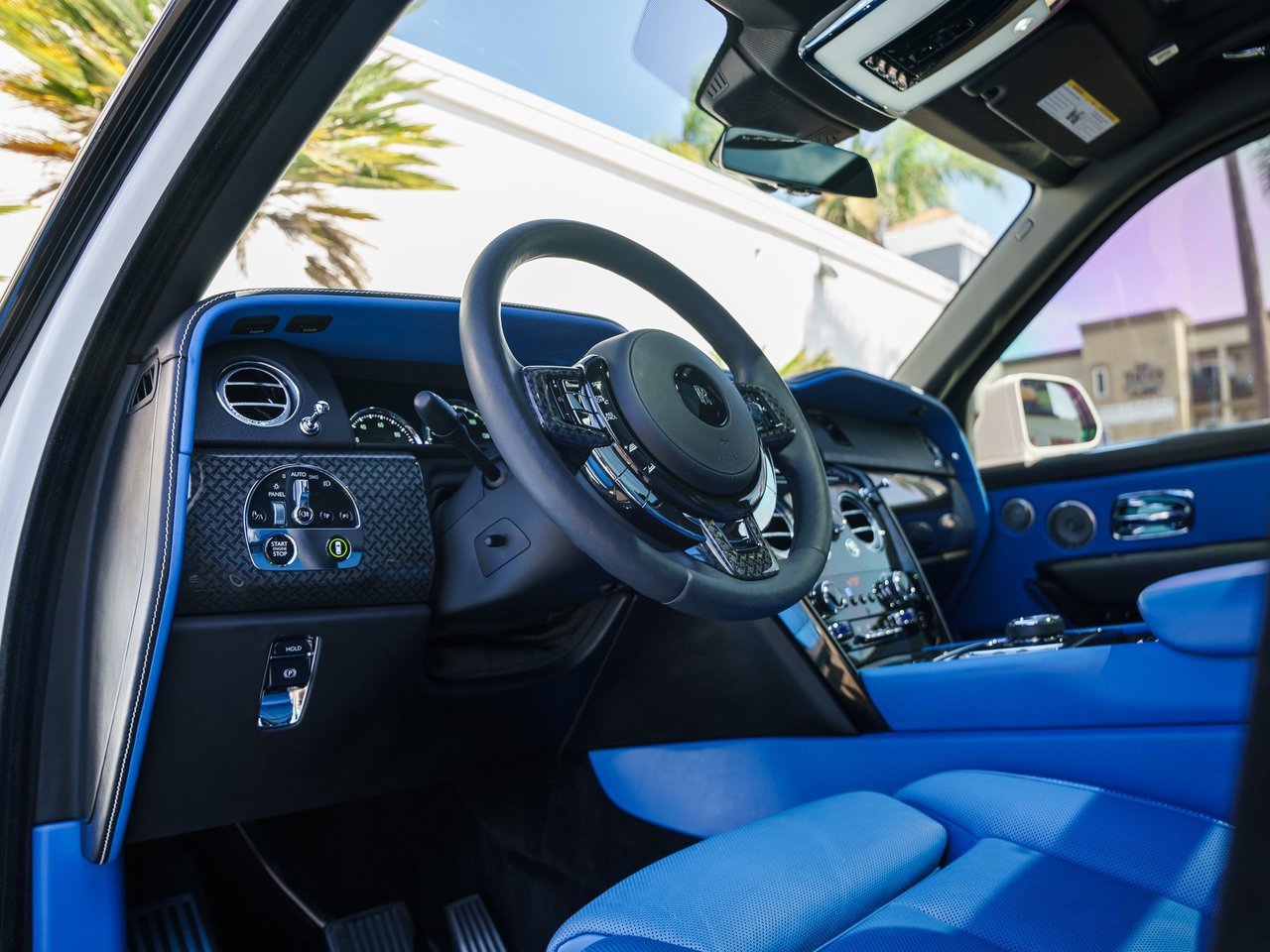 Certified 2023 Rolls-Royce Cullinan Black Badge w/ Driver's Package image 20