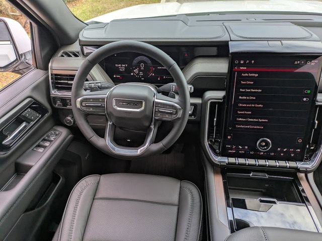 New 2026 GMC Yukon XL Denali w/ LPO, Floor Liner Package RWD image 21