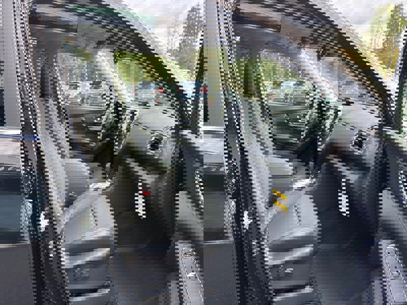 New 2025 Subaru Ascent Limited image 50