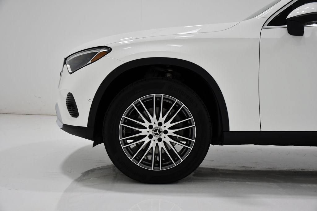 Used 2026 Mercedes-Benz GLC 300 4MATIC image 7