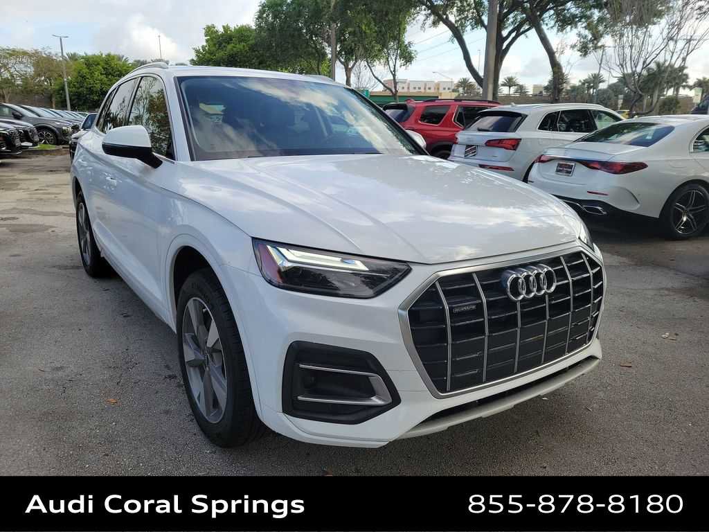 Certified 2023 Audi Q5 2.0T Premium w/ Convenience Package image 2