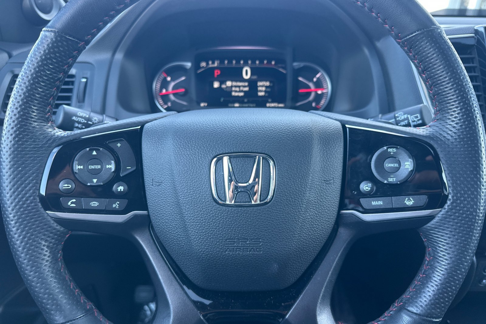 Certified 2025 Honda Passport Black Edition image 23
