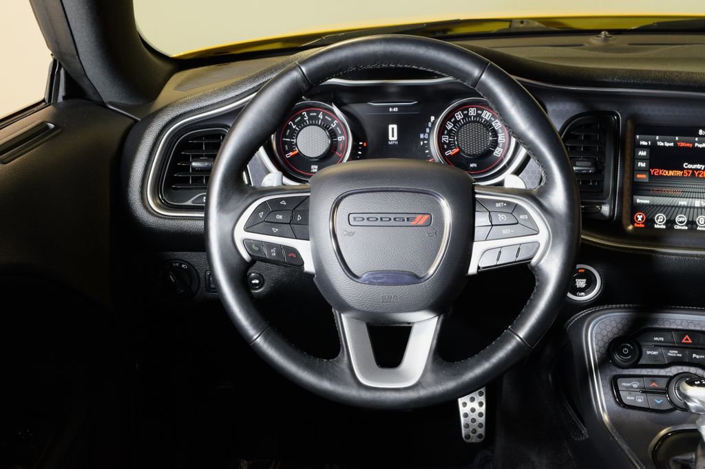 Used 2017 Dodge Challenger GT image 14