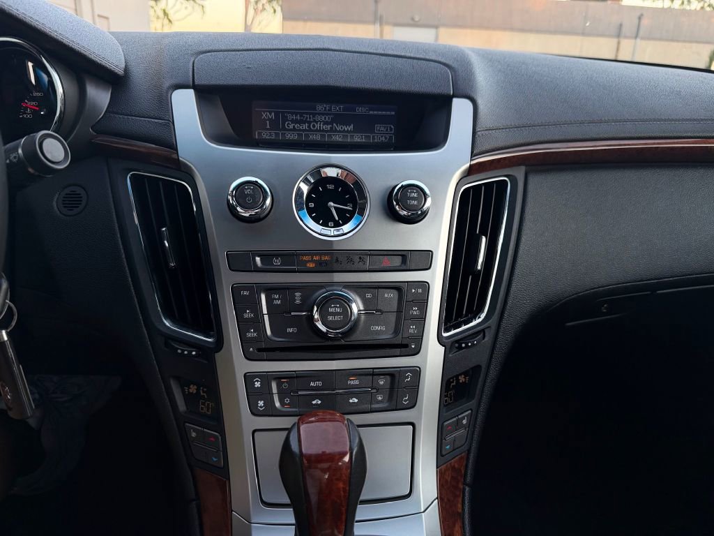 Used 2010 Cadillac CTS Luxury image 19