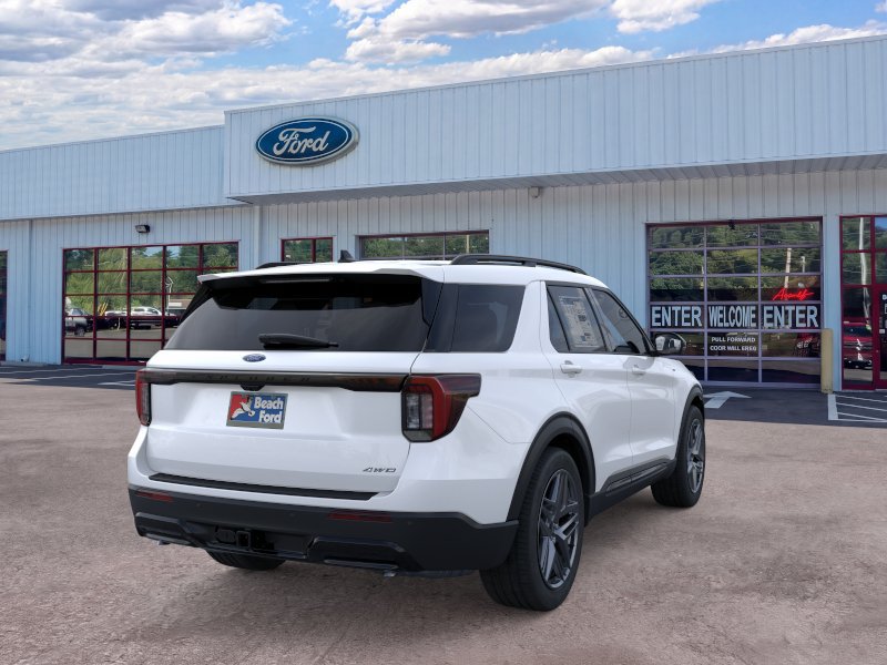 Used 2026 Ford Explorer ST-Line w/ ST-Line Street Pack AWD/4WD image 8