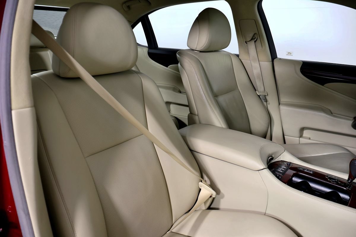 Used 2011 Lexus LS 460 L w/ Luxury Pkg AWD/4WD image 50