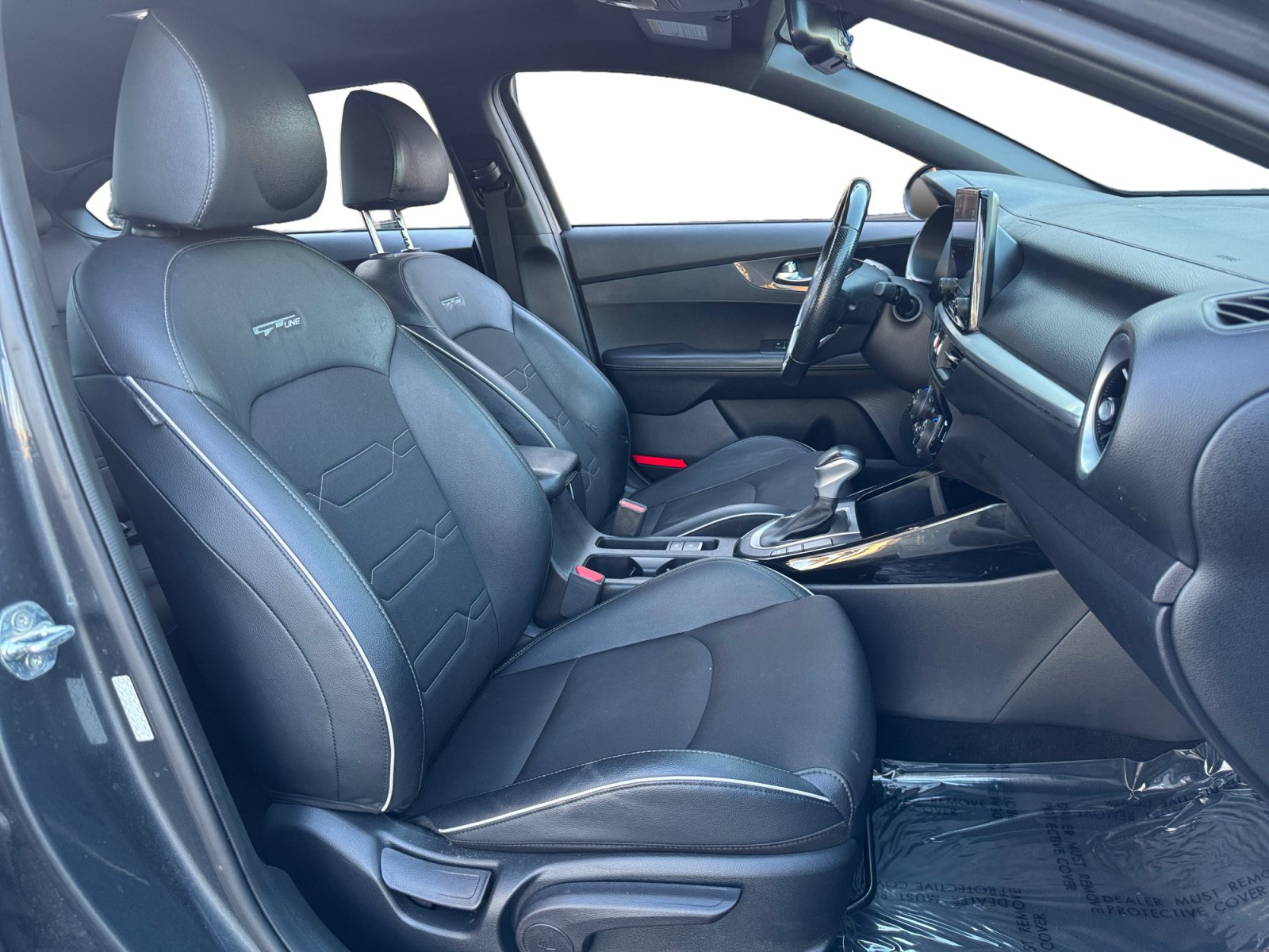 Used 2022 Kia Forte GT-Line w/ GT-Line Premium Package FWD image 15