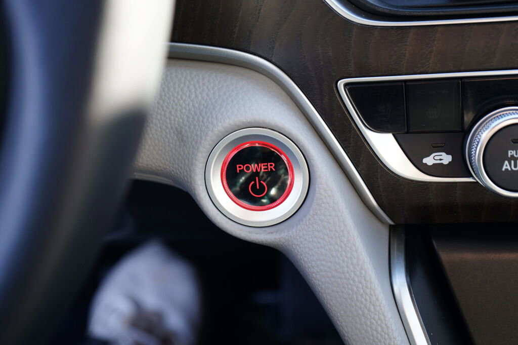 Used 2018 Honda Accord Touring image 22