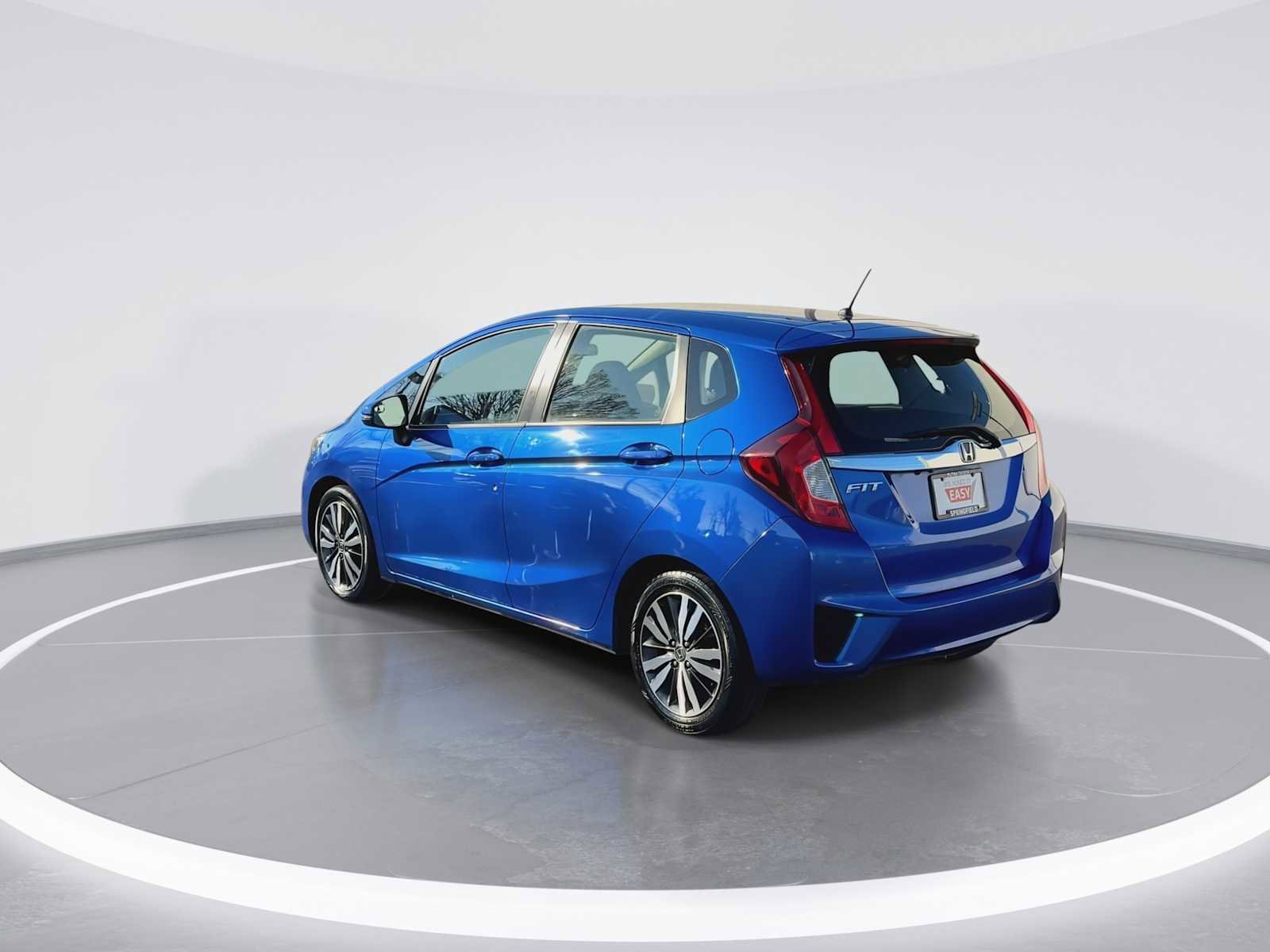 Used 2017 Honda Fit EX image 6