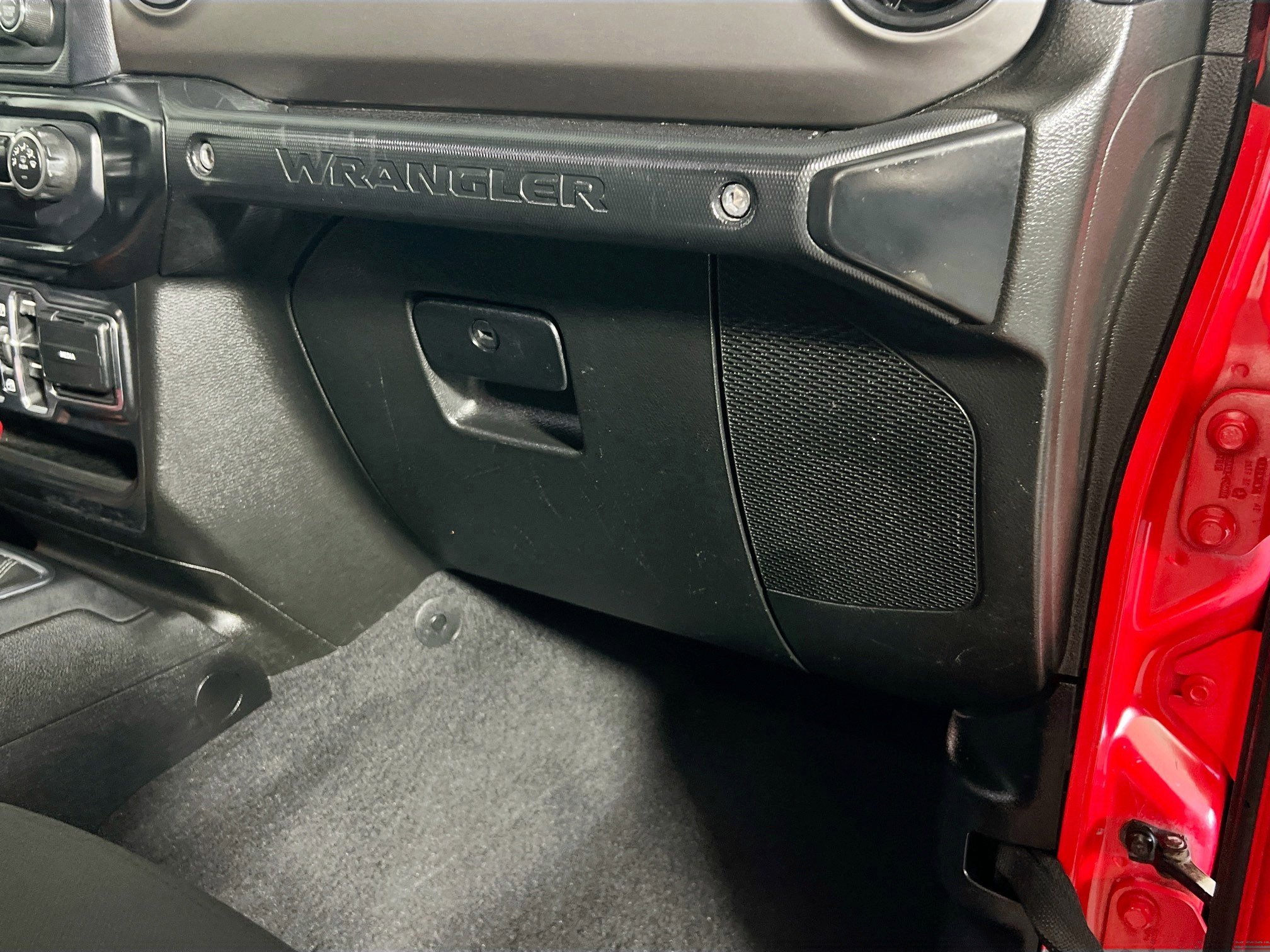 Used 2020 Jeep Wrangler Unlimited Sport S image 35