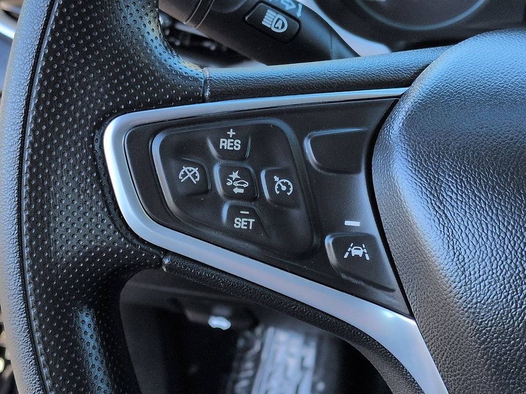 Used 2023 Chevrolet Malibu LT FWD image 12