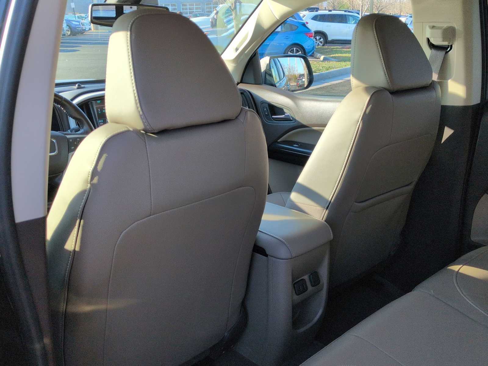 Used 2017 GMC Canyon SLT w/ Driver Alert Package image 19