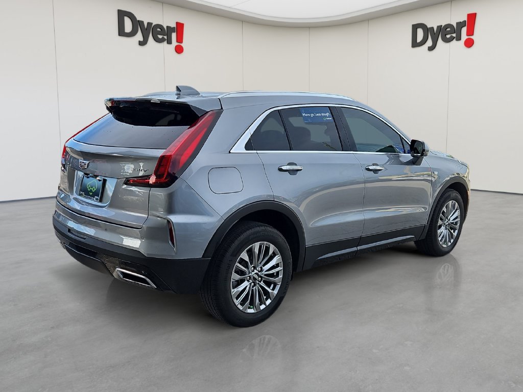 Certified 2024 Cadillac XT4 Premium Luxury FWD image 5
