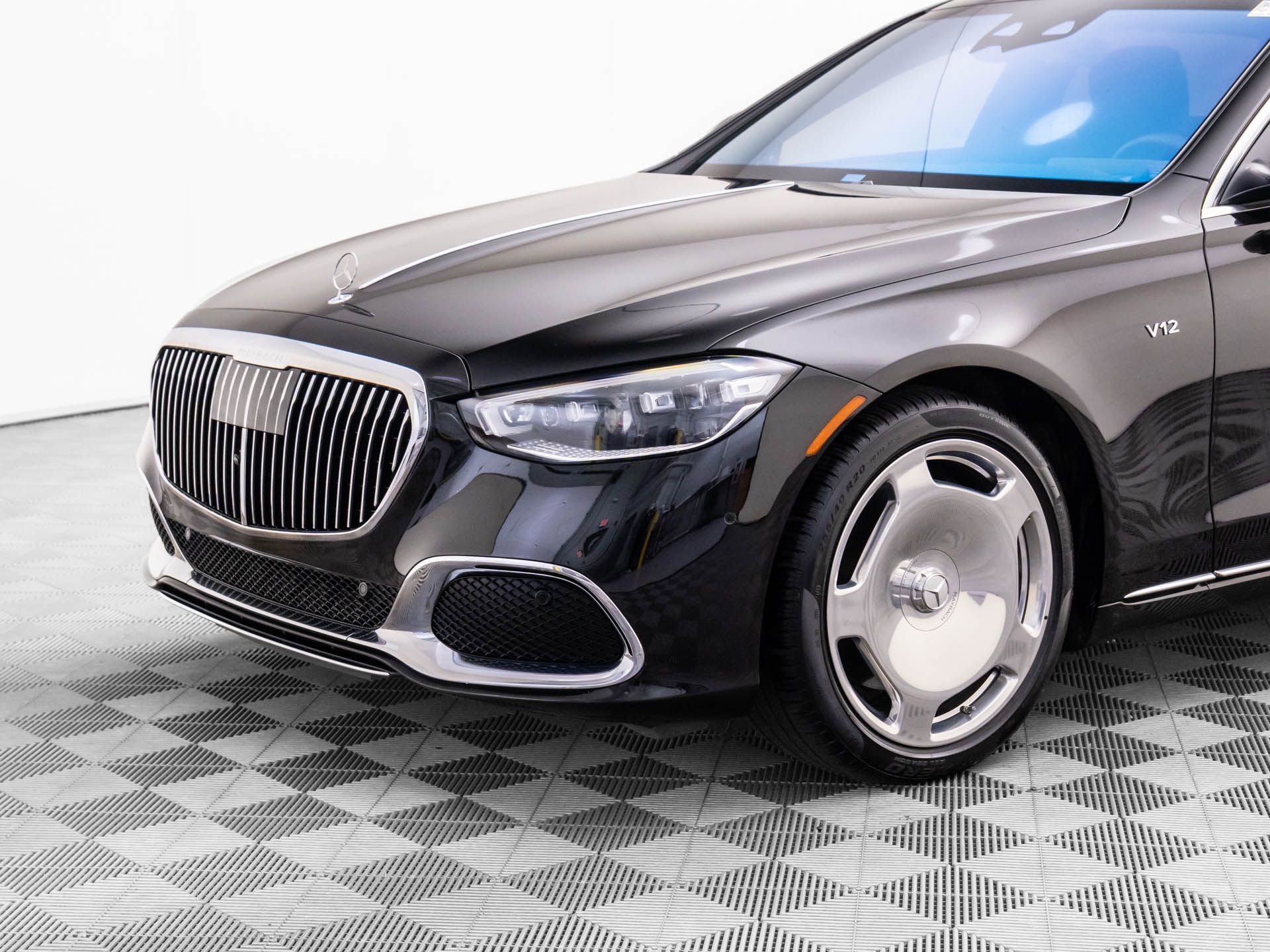 Used 2023 Mercedes-Benz Maybach S 680 4MATIC image 38