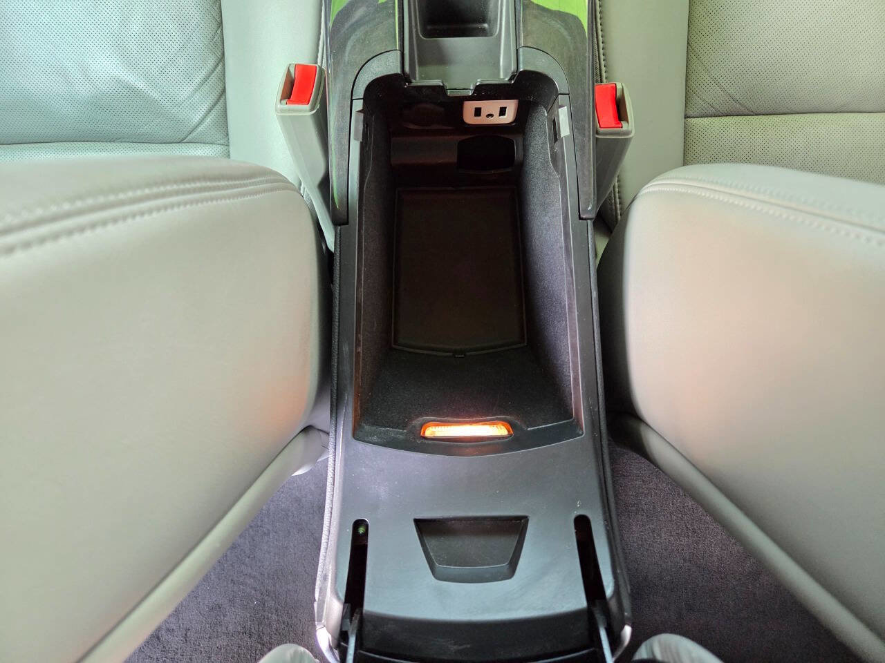 Used 2016 Cadillac XTS Luxury image 33