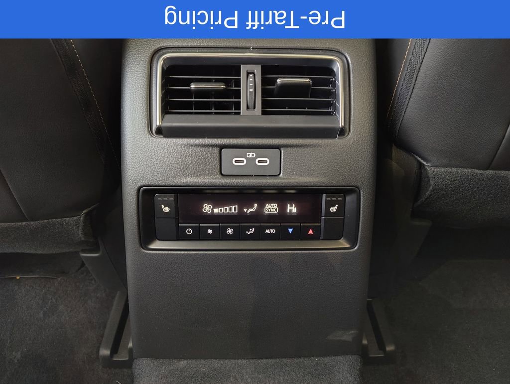 New 2025 MAZDA CX-70 Plug-In Hybrid w/ Premium Plus image 38