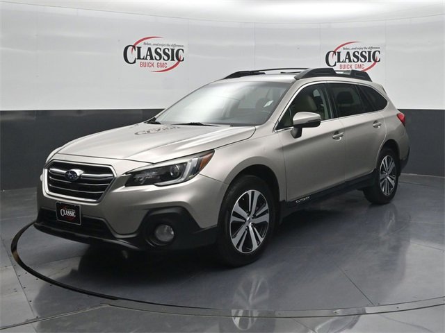 Used 2018 Subaru Outback 2.5i Limited image 3