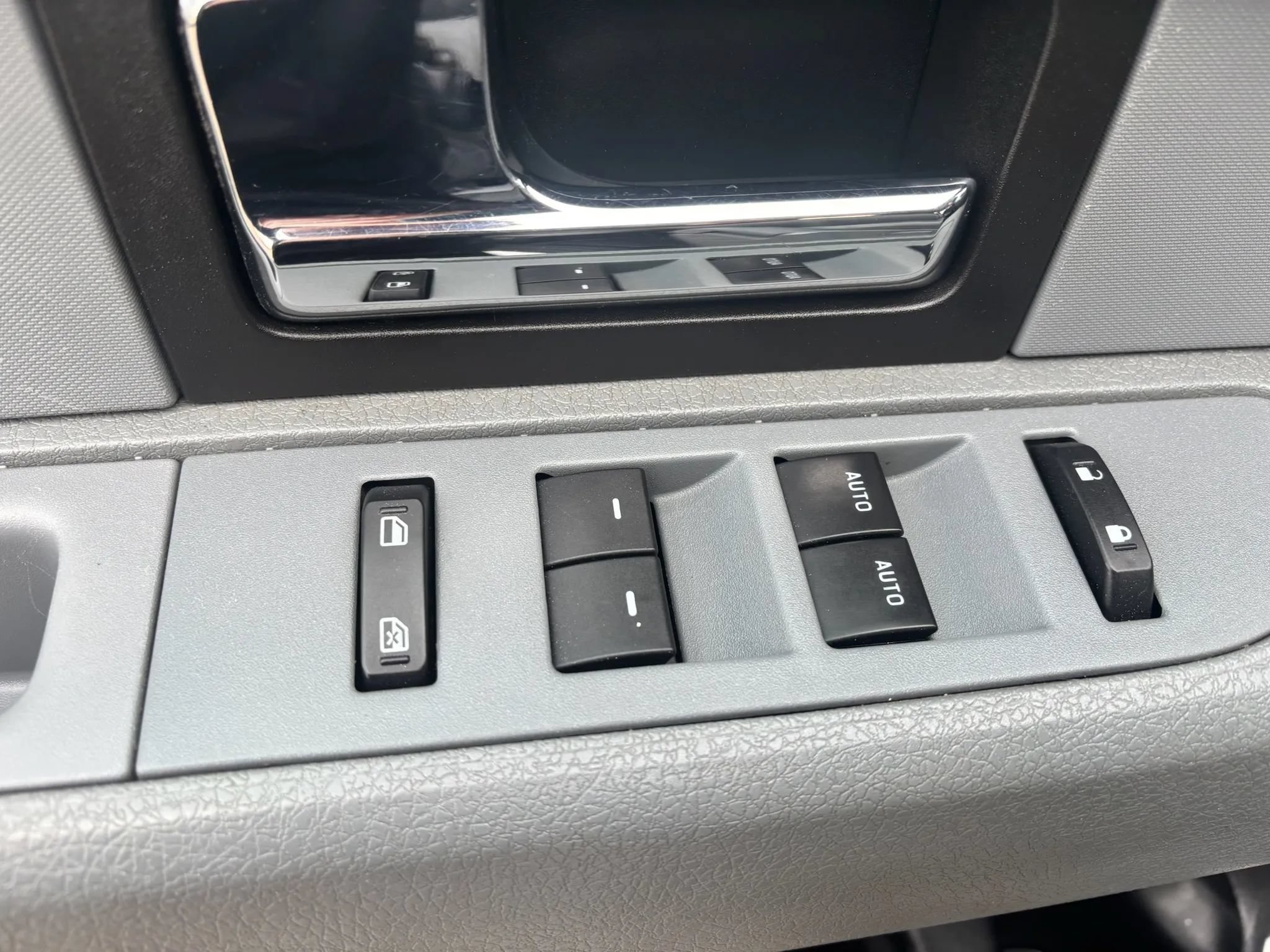 Used 2014 Ford F150 XLT w/ XLT Convenience Package AWD/4WD image 11