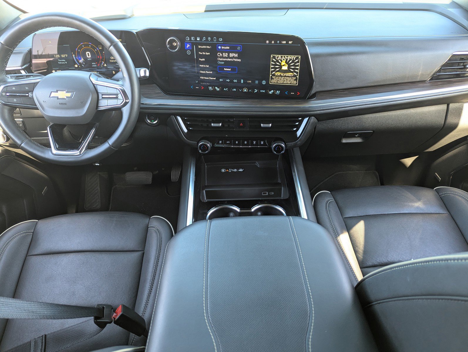 Certified 2025 Chevrolet Suburban Premier image 15