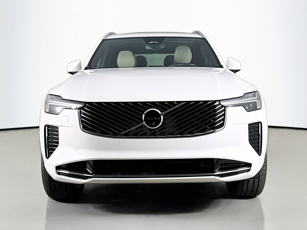 New 2026 Volvo XC90 B6 Plus w/ Protection Package Premier image 2