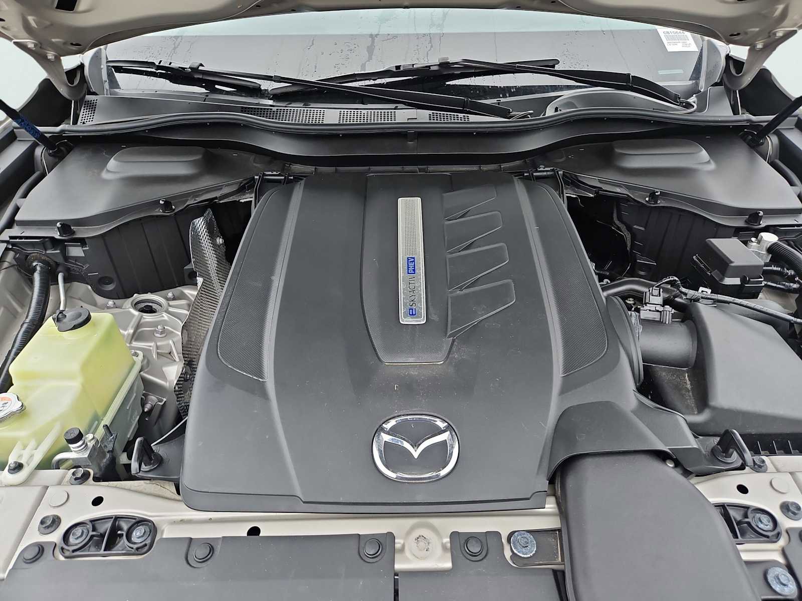 Used 2024 MAZDA CX-90 Plug-In Hybrid w/ Preferred AWD/4WD image 38