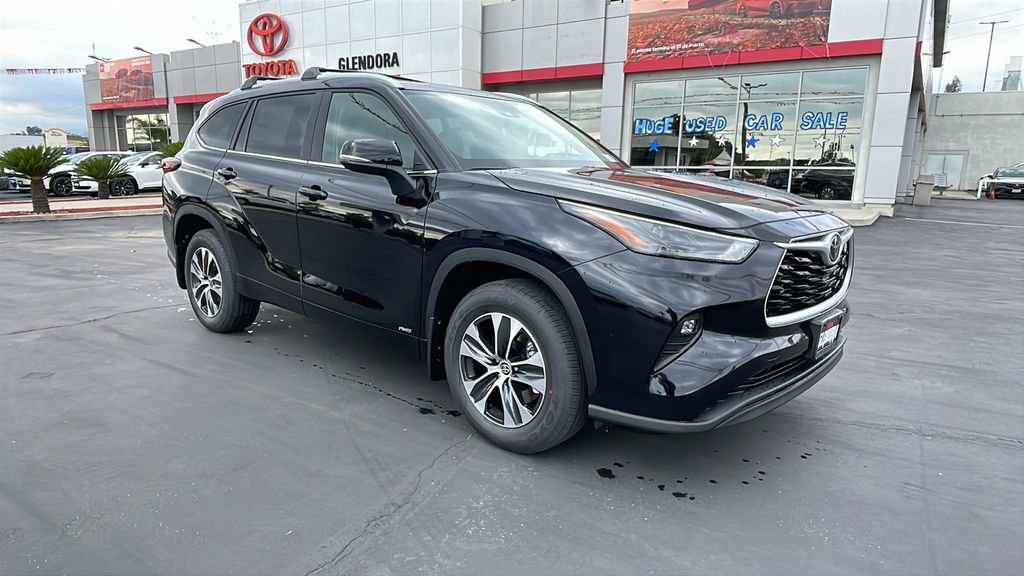 New 2026 Toyota Highlander XLE image 37
