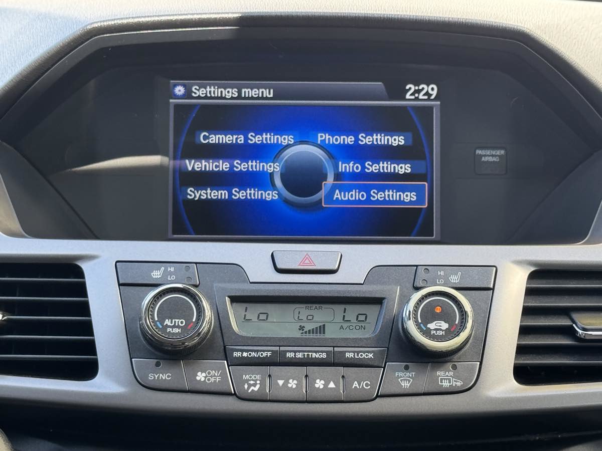 Used 2016 Honda Odyssey EX-L image 23