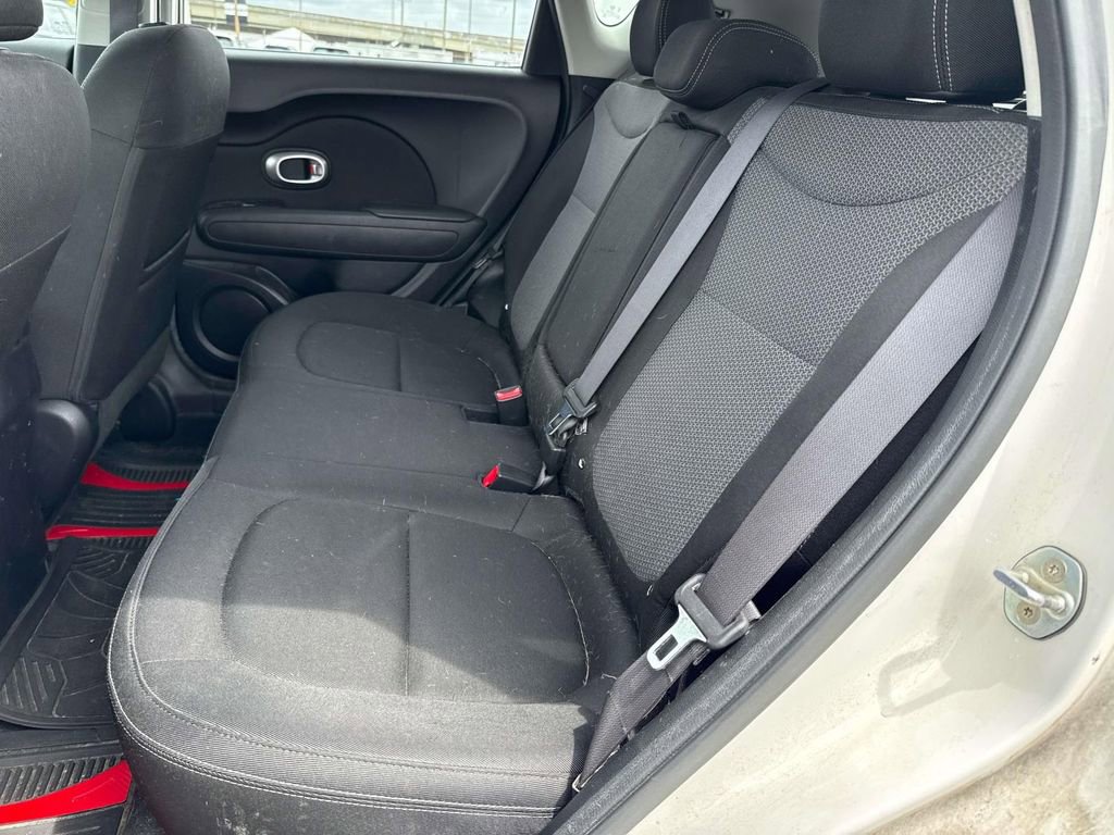 Used 2019 Kia Soul + FWD image 9