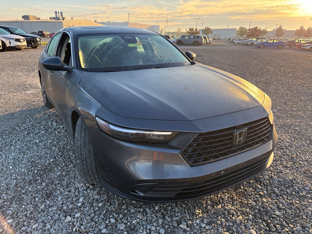 Used 2024 Honda Accord EX image 12