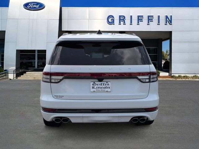 New 2026 Lincoln Aviator Reserve w/ Luxury Package RWD image 8
