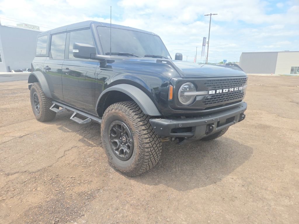 Used 2024 Ford Bronco Wildtrak AWD/4WD image 9