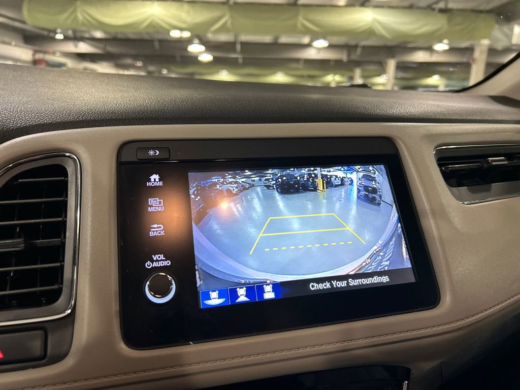 Used 2019 Honda HR-V Touring image 17