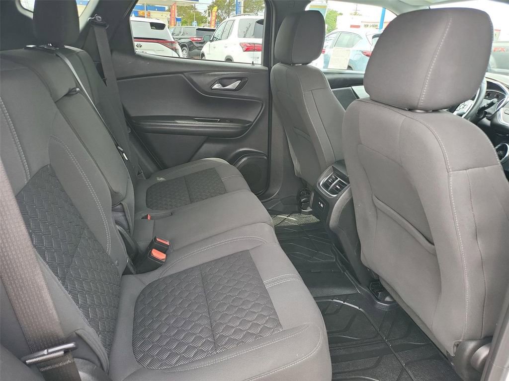 Certified 2022 Chevrolet Blazer LT w/ LPO, Floor Liner Package image 18