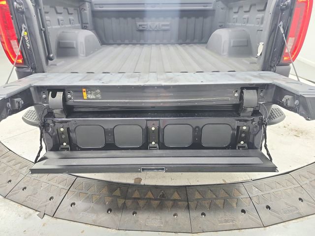 Used 2023 GMC Sierra 1500 SLT w/ SLT Premium Package image 45