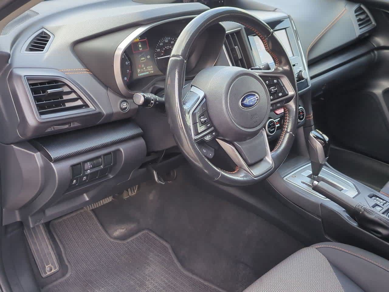 Used 2023 Subaru Crosstrek 2.0i Premium AWD/4WD image 2