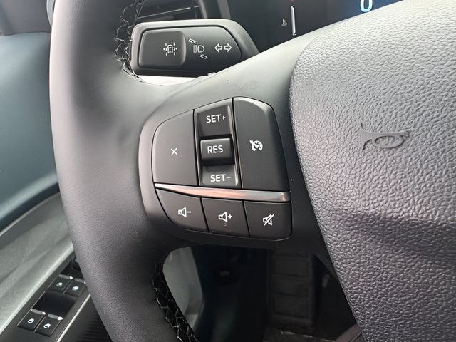 Used 2025 Ford Maverick XLT w/ XLT Luxury Package AWD/4WD image 13